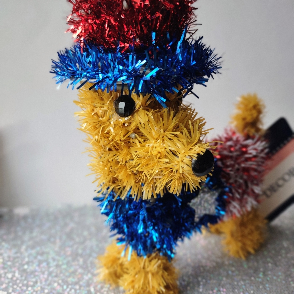 🍓4/$10 4th of July Tinsel Dog